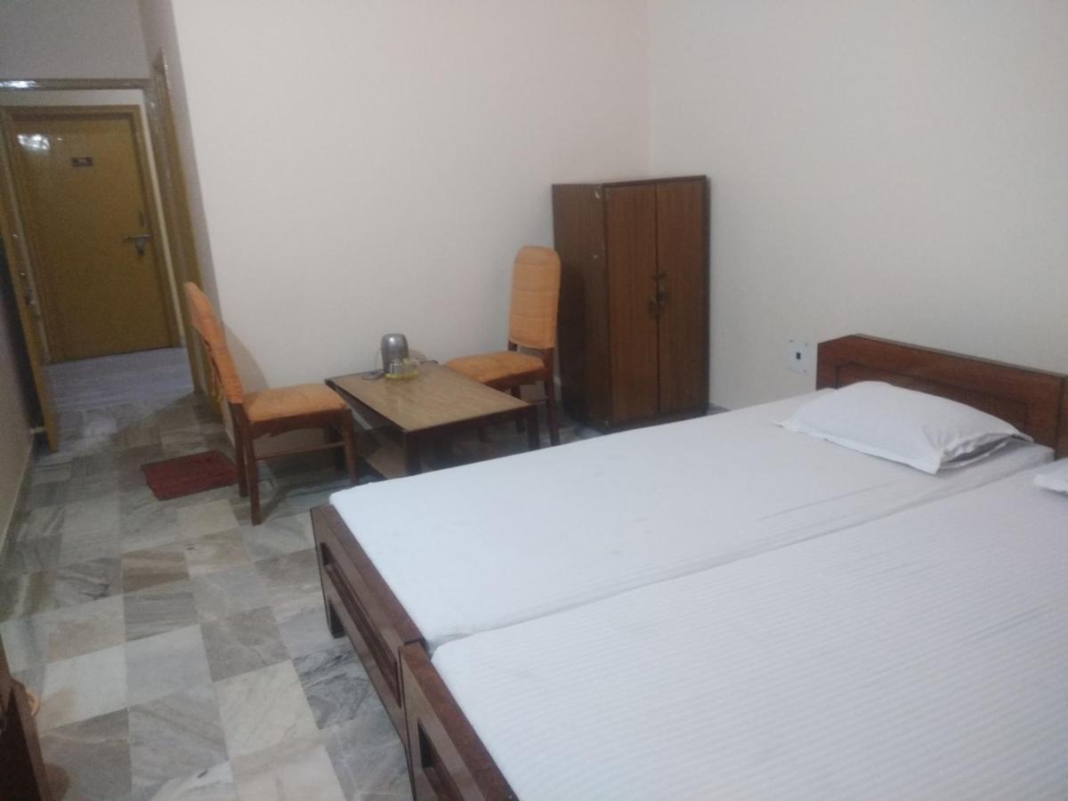 Begusarai Motel Sayonara מראה חיצוני תמונה