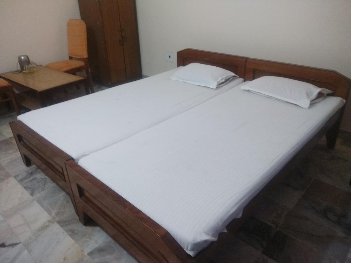Begusarai Motel Sayonara מראה חיצוני תמונה