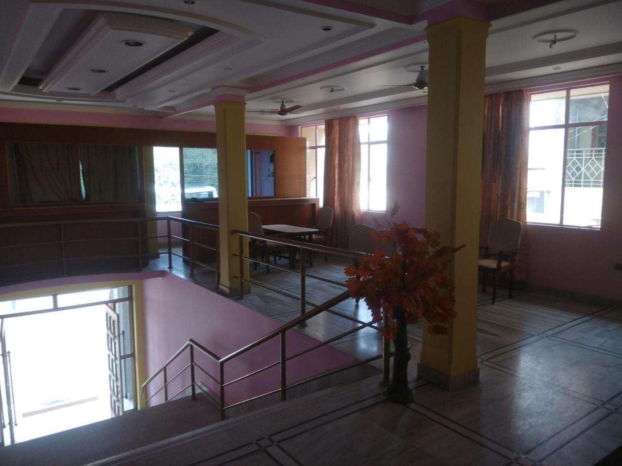 Begusarai Motel Sayonara מראה חיצוני תמונה
